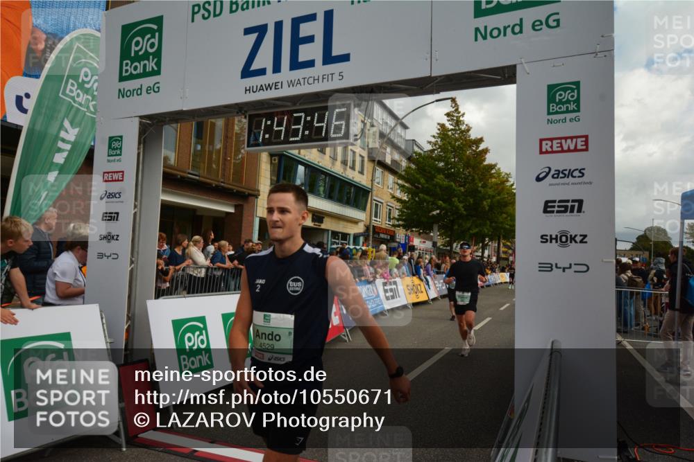 20.09.2026 - PSD Bank Halbmarathon LAZAROV Photography http://msf.ph/oto/10550671 20.09.2026 11:43:46 Ziel 1431, 1493, 1553, 2211, 2568, 3023, 3117, 3662, 4220, 4307, 4529, 4658, 4787 meine-sportfotos.de