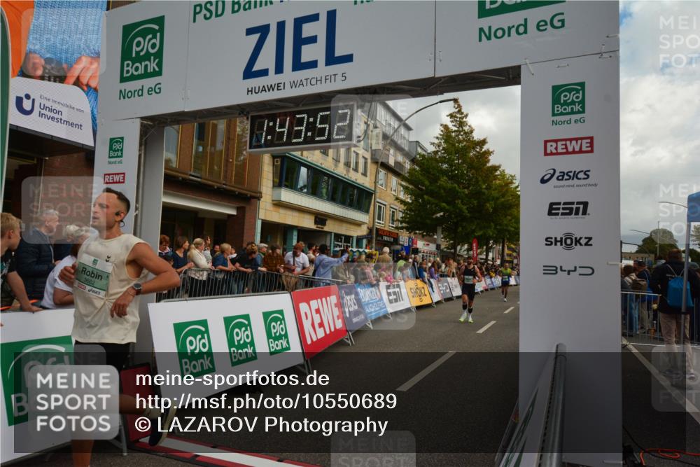 20.09.2026 - PSD Bank Halbmarathon LAZAROV Photography http://msf.ph/oto/10550689 20.09.2026 11:43:52 Ziel 1493, 1553, 2071, 2211, 2946, 3117, 3662, 4220, 4787 meine-sportfotos.de