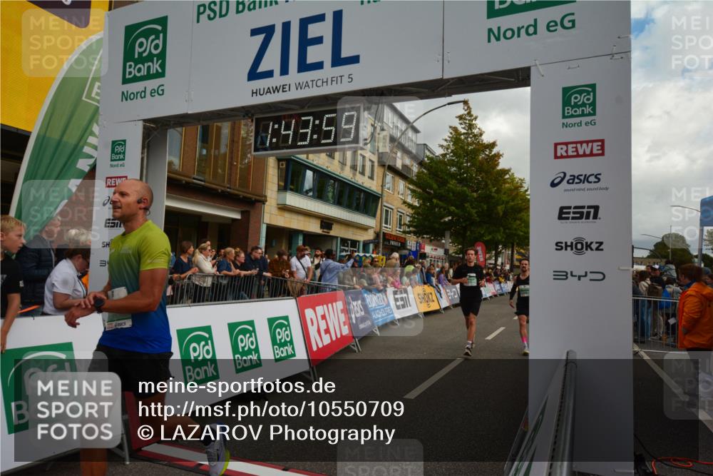 20.09.2026 - PSD Bank Halbmarathon LAZAROV Photography http://msf.ph/oto/10550709 20.09.2026 11:43:58 Ziel 1493, 2071, 2211, 2946, 3117, 3651, 3662, 4723 meine-sportfotos.de