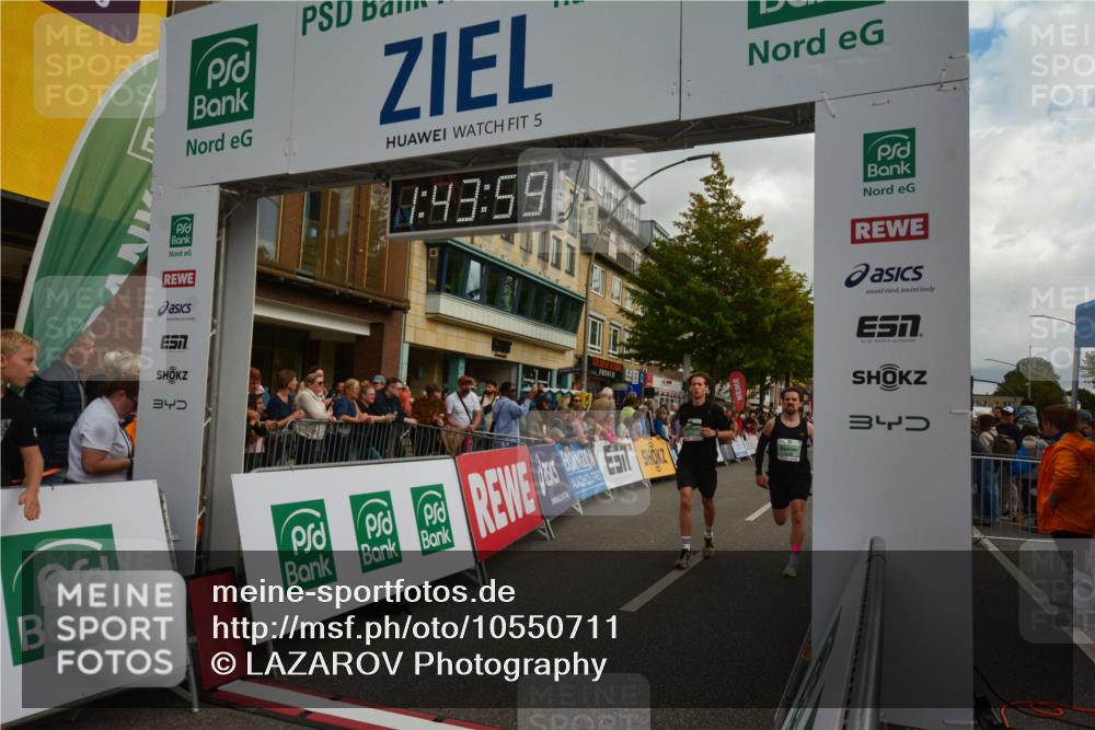20.09.2026 - PSD Bank Halbmarathon LAZAROV Photography http://msf.ph/oto/10550711 20.09.2026 11:43:58 Ziel 1493, 2071, 2211, 2946, 3117, 3651, 3662, 4723 meine-sportfotos.de