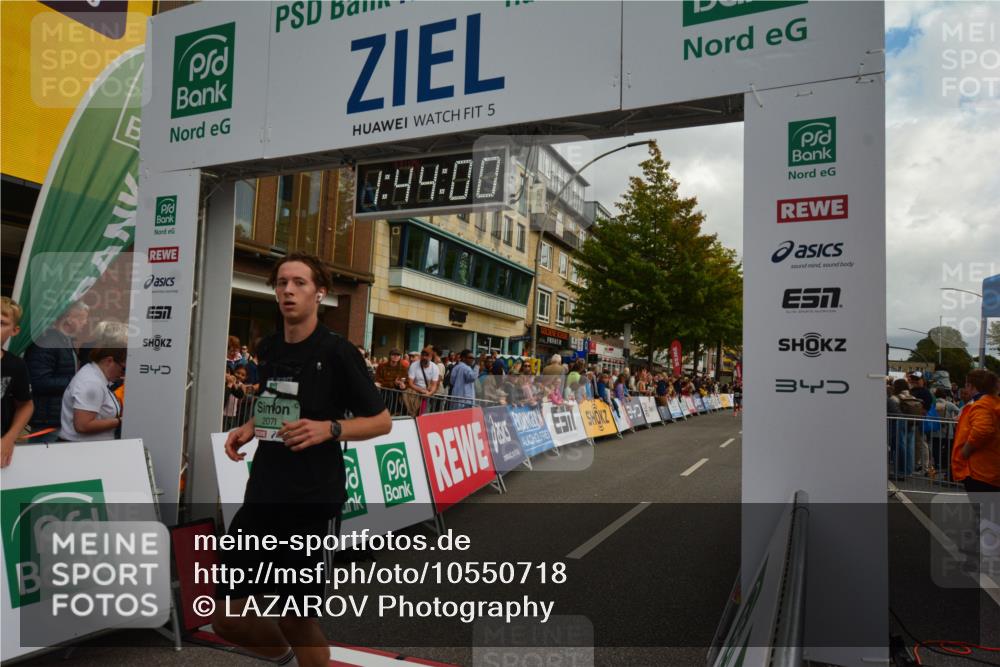 20.09.2026 - PSD Bank Halbmarathon LAZAROV Photography http://msf.ph/oto/10550718 20.09.2026 11:44:00 Ziel 1493, 1833, 2071, 2211, 2946, 3117, 3651, 4723 meine-sportfotos.de