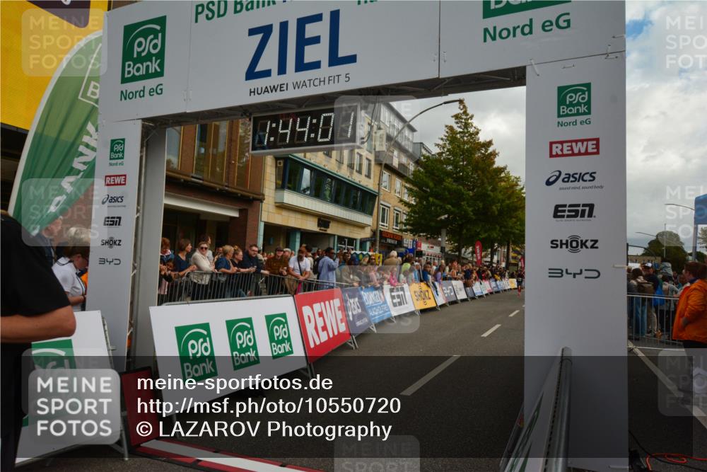 20.09.2026 - PSD Bank Halbmarathon LAZAROV Photography http://msf.ph/oto/10550720 20.09.2026 11:44:00 Ziel 1493, 1833, 2071, 2211, 2946, 3117, 3651, 4723 meine-sportfotos.de