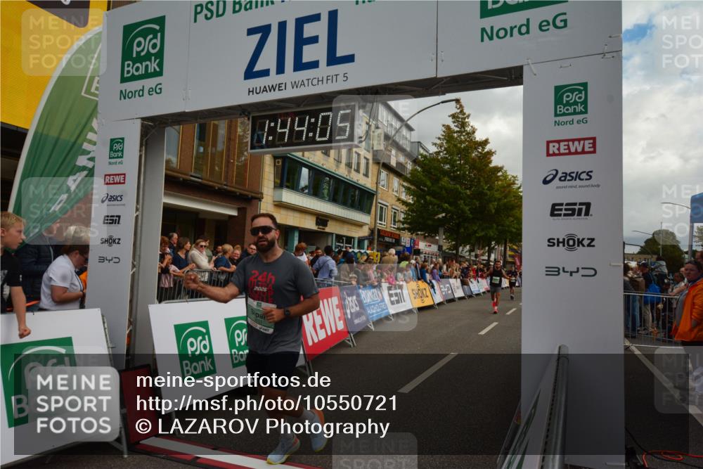 20.09.2026 - PSD Bank Halbmarathon LAZAROV Photography http://msf.ph/oto/10550721 20.09.2026 11:44:05 Ziel 1455, 1715, 1833, 2071, 2132, 2946, 3613, 3651, 4723 meine-sportfotos.de