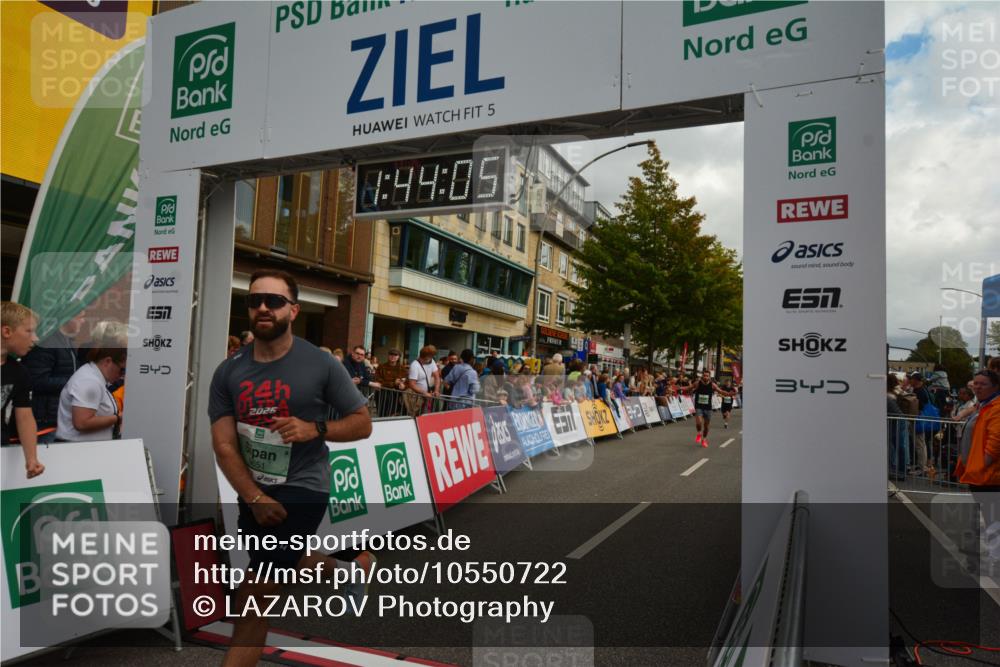20.09.2026 - PSD Bank Halbmarathon LAZAROV Photography http://msf.ph/oto/10550722 20.09.2026 11:44:05 Ziel 1455, 1715, 1833, 2071, 2132, 2946, 3613, 3651, 4723 meine-sportfotos.de