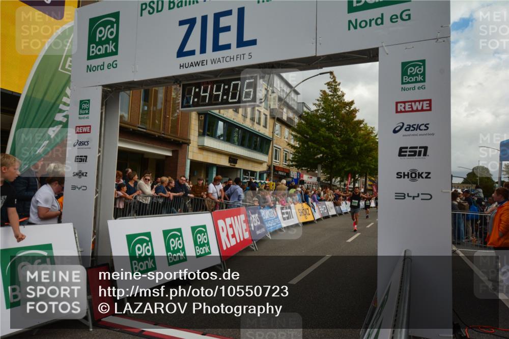 20.09.2026 - PSD Bank Halbmarathon LAZAROV Photography http://msf.ph/oto/10550723 20.09.2026 11:44:05 Ziel 1455, 1715, 1833, 2071, 2132, 2946, 3613, 3651, 4723 meine-sportfotos.de