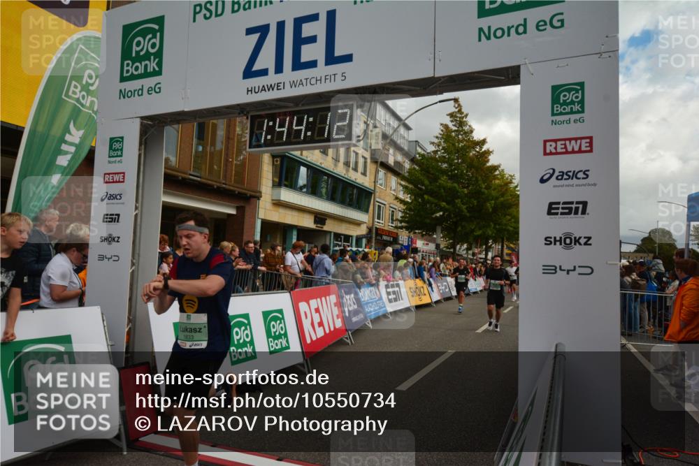 20.09.2026 - PSD Bank Halbmarathon LAZAROV Photography http://msf.ph/oto/10550734 20.09.2026 11:44:11 Ziel 1147, 1455, 1715, 1833, 2132, 2366, 2467, 2512, 2966, 3613, 3651, 4607, 4608, 4723 meine-sportfotos.de