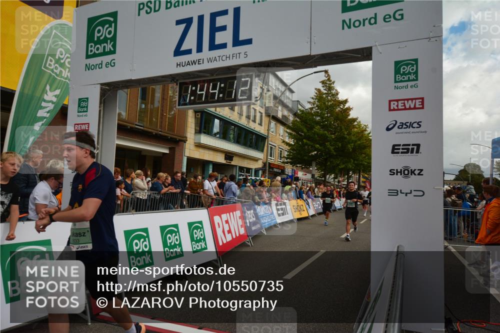20.09.2026 - PSD Bank Halbmarathon LAZAROV Photography http://msf.ph/oto/10550735 20.09.2026 11:44:11 Ziel 1147, 1455, 1715, 1833, 2132, 2366, 2467, 2512, 2966, 3613, 3651, 4607, 4608, 4723 meine-sportfotos.de