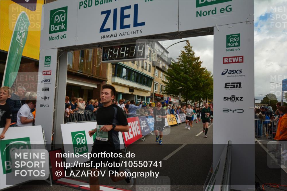 20.09.2026 - PSD Bank Halbmarathon LAZAROV Photography http://msf.ph/oto/10550741 20.09.2026 11:44:14 Ziel 1147, 1455, 1715, 1833, 2132, 2366, 2467, 2512, 2966, 3613, 4533, 4607, 4608, 4723 meine-sportfotos.de