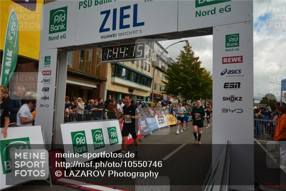 20.09.2026 - PSD Bank Halbmarathon LAZAROV Photography http://msf.ph/oto/10550746 20.09.2026 11:44:15 Ziel 1147, 1455, 1715, 1833, 2132, 2366, 2467, 2512, 2966, 3322, 3613, 4533, 4607, 4608, 4723 meine-sportfotos.de