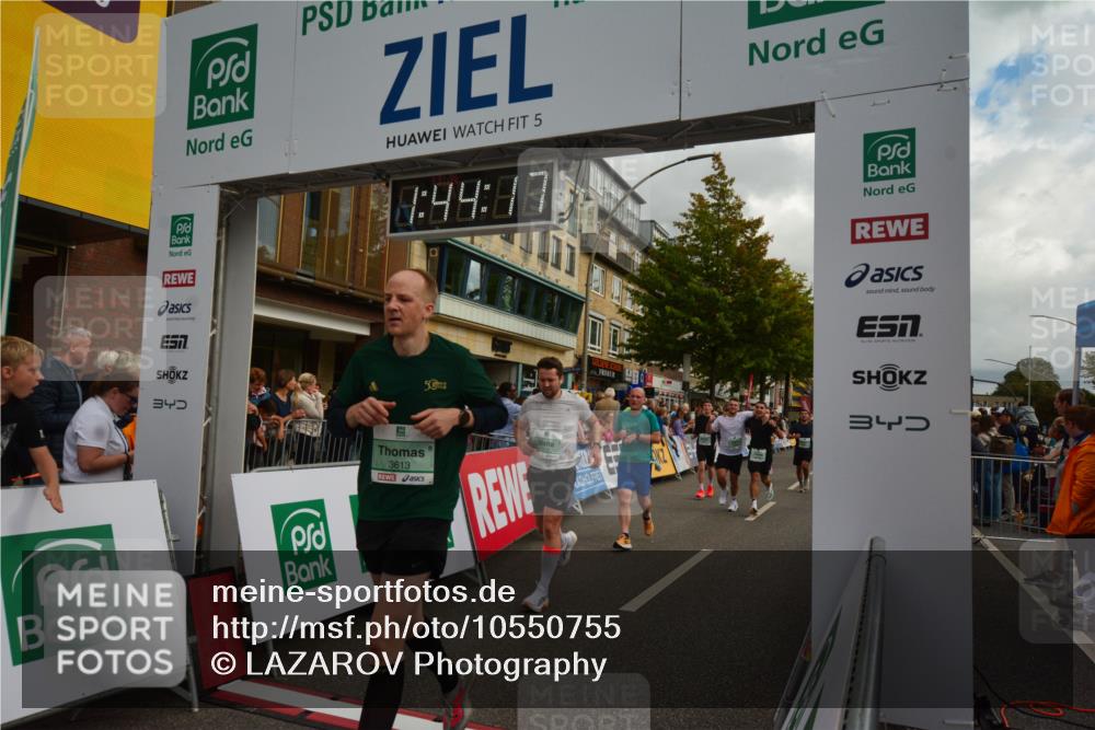 20.09.2026 - PSD Bank Halbmarathon LAZAROV Photography http://msf.ph/oto/10550755 20.09.2026 11:44:16 Ziel 1147, 1455, 1715, 1753, 1833, 2132, 2366, 2467, 2512, 2966, 3322, 3613, 4026, 4533, 4607, 4608 meine-sportfotos.de