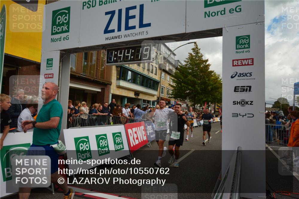 20.09.2026 - PSD Bank Halbmarathon LAZAROV Photography http://msf.ph/oto/10550762 20.09.2026 11:44:18 Ziel 1147, 1455, 1715, 1753, 2132, 2366, 2467, 2512, 2966, 3322, 3613, 4026, 4309, 4533, 4607, 4608 meine-sportfotos.de