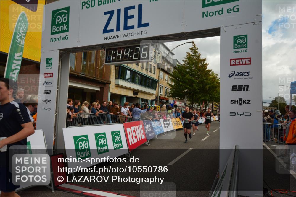 20.09.2026 - PSD Bank Halbmarathon LAZAROV Photography http://msf.ph/oto/10550786 20.09.2026 11:44:25 Ziel 1147, 1317, 1753, 2467, 2512, 2805, 2966, 3322, 4026, 4309, 4533, 4607, 4608 meine-sportfotos.de