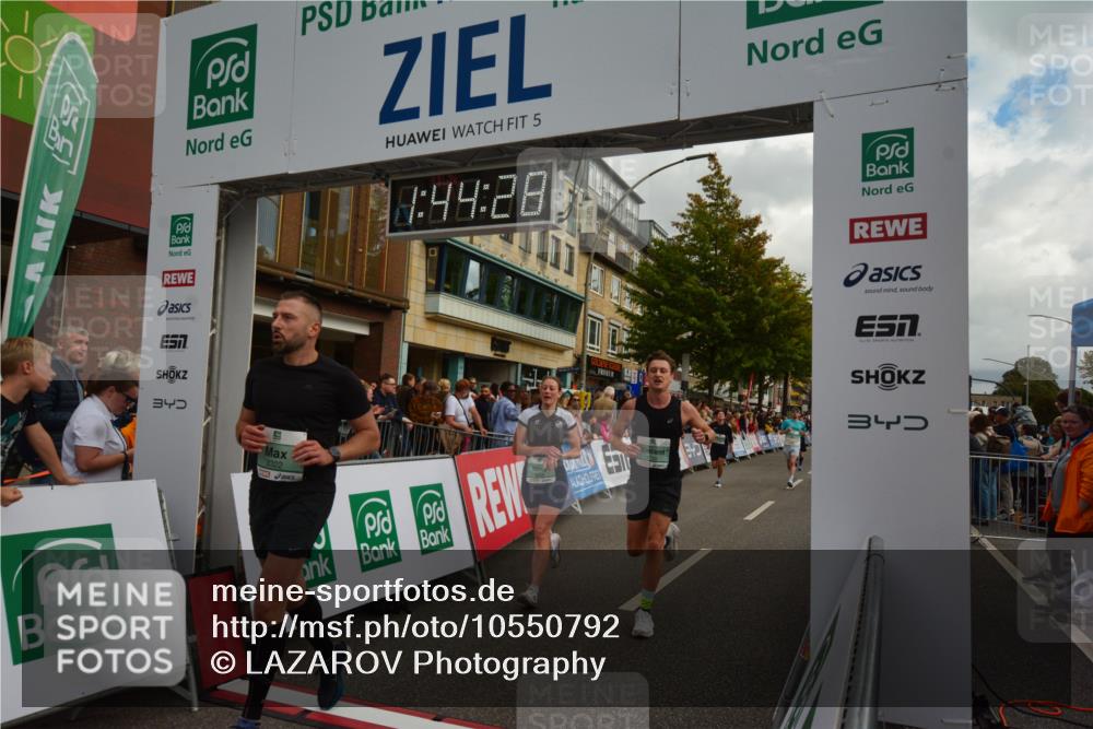 20.09.2026 - PSD Bank Halbmarathon LAZAROV Photography http://msf.ph/oto/10550792 20.09.2026 11:44:27 Ziel 1147, 1317, 1730, 1753, 2467, 2805, 3322, 3706, 4026, 4309, 4533, 4608 meine-sportfotos.de