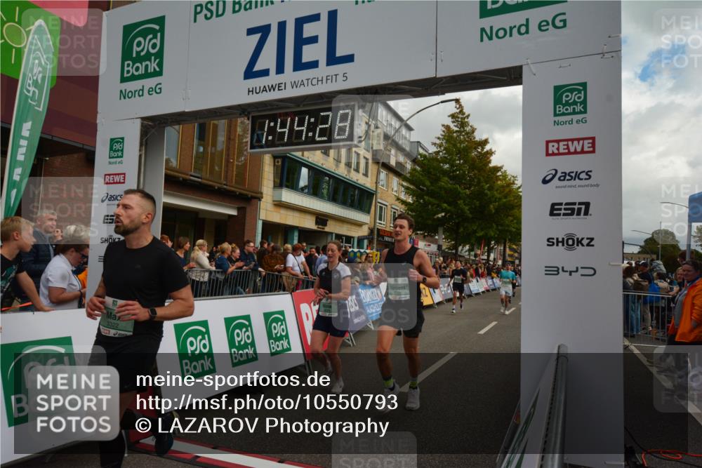 20.09.2026 - PSD Bank Halbmarathon LAZAROV Photography http://msf.ph/oto/10550793 20.09.2026 11:44:28 Ziel 1317, 1730, 1753, 2805, 3322, 3706, 4026, 4309, 4533, 4608 meine-sportfotos.de