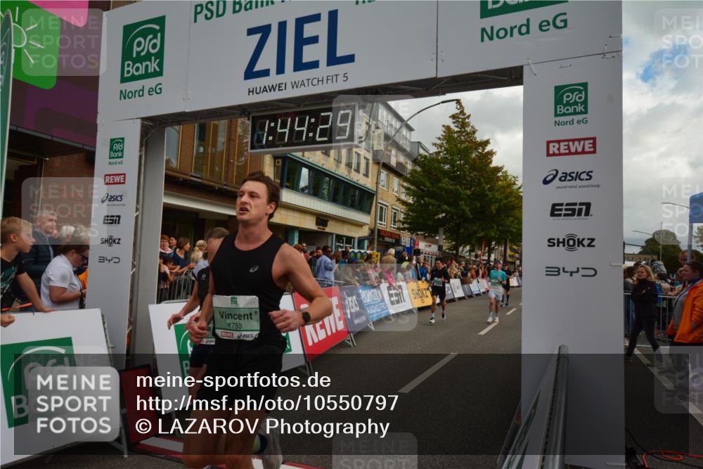 20.09.2026 - PSD Bank Halbmarathon LAZAROV Photography http://msf.ph/oto/10550797 20.09.2026 11:44:28 Ziel 1317, 1730, 1753, 2805, 3322, 3706, 4026, 4309, 4533, 4608 meine-sportfotos.de