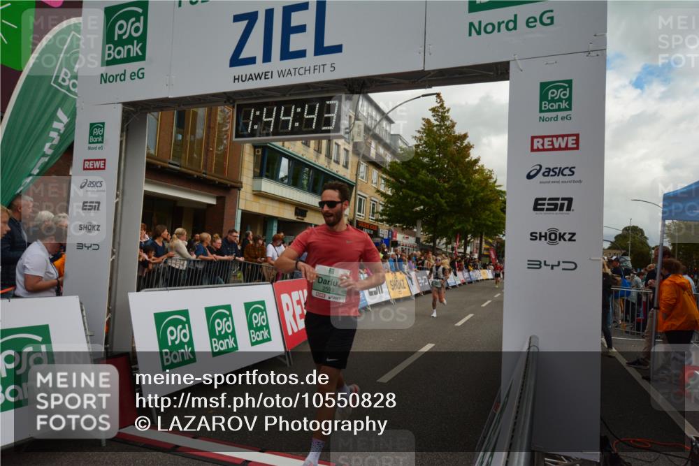 20.09.2026 - PSD Bank Halbmarathon LAZAROV Photography http://msf.ph/oto/10550828 20.09.2026 11:44:43 Ziel 1081, 1083, 1730, 1771, 2558, 2593, 2708, 3319, 3506, 3706 meine-sportfotos.de