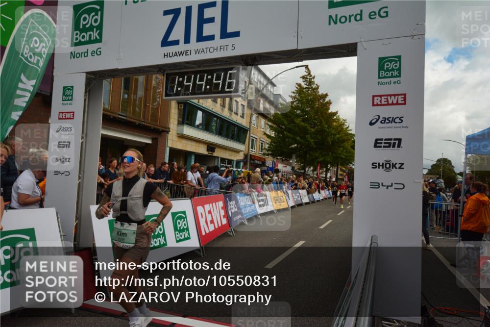 20.09.2026 - PSD Bank Halbmarathon LAZAROV Photography http://msf.ph/oto/10550831 20.09.2026 11:44:46 Ziel 1081, 1083, 1771, 2558, 2593, 2708, 3319, 3506 meine-sportfotos.de