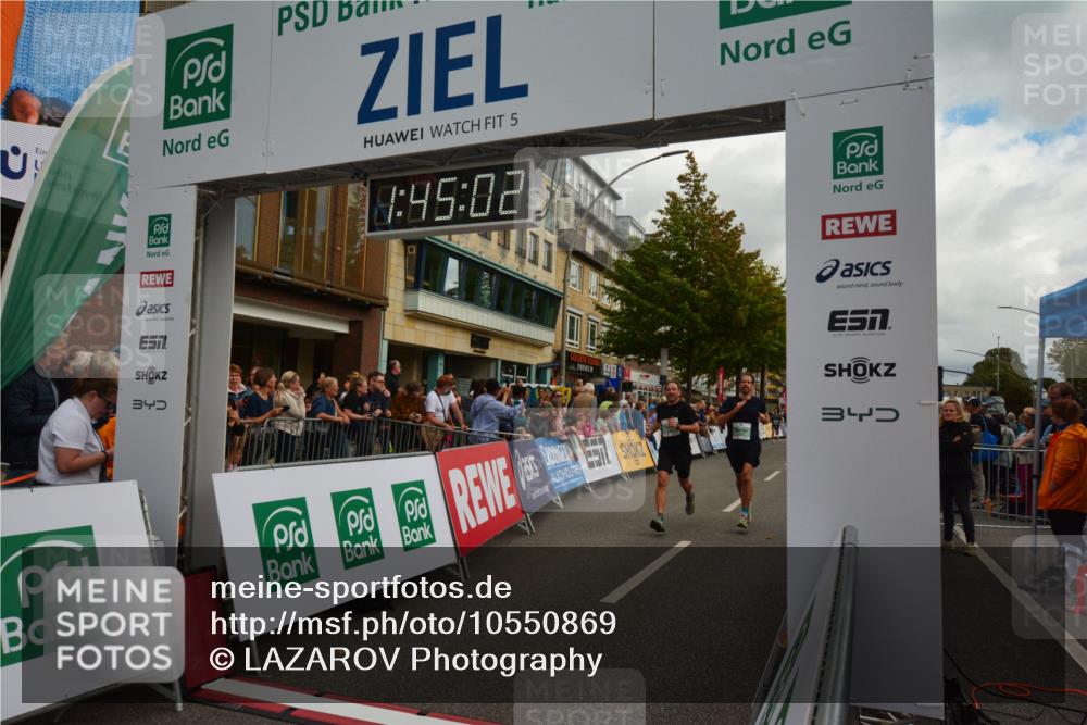 20.09.2026 - PSD Bank Halbmarathon LAZAROV Photography http://msf.ph/oto/10550869 20.09.2026 11:45:01 Ziel 1159, 1430, 1547, 2300, 2677, 2959, 3861, 3913, 3981, 4365, 4366 meine-sportfotos.de