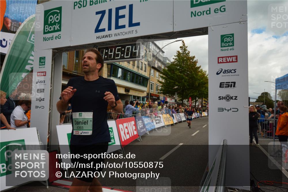 20.09.2026 - PSD Bank Halbmarathon LAZAROV Photography http://msf.ph/oto/10550875 20.09.2026 11:45:03 Ziel 1159, 1430, 1547, 2300, 2677, 2928, 2959, 3861, 3913, 3981, 4365, 4366 meine-sportfotos.de