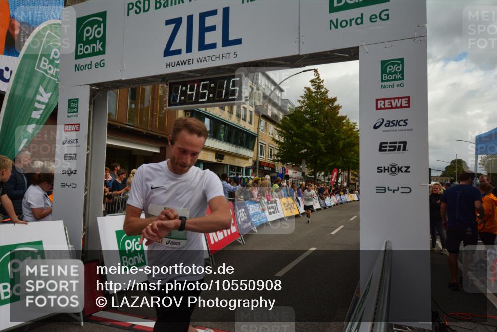 20.09.2026 - PSD Bank Halbmarathon LAZAROV Photography http://msf.ph/oto/10550908 20.09.2026 11:45:15 Ziel 1159, 1168, 1374, 1430, 2300, 2928, 2959, 3496, 3865, 3913, 3955, 3981, 4744, 4745 meine-sportfotos.de