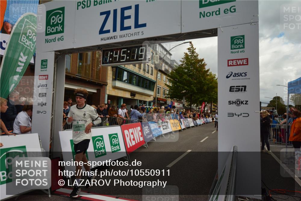 20.09.2026 - PSD Bank Halbmarathon LAZAROV Photography http://msf.ph/oto/10550911 20.09.2026 11:45:18 Ziel 1168, 1374, 1972, 2300, 2386, 2928, 2959, 3496, 3865, 3913, 3955, 3981, 4744, 4745 meine-sportfotos.de