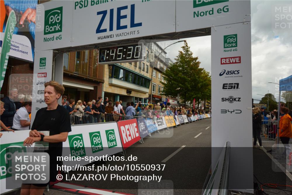 20.09.2026 - PSD Bank Halbmarathon LAZAROV Photography http://msf.ph/oto/10550937 20.09.2026 11:45:29 Ziel 1972, 2386, 2694, 3496, 3865, 3955, 4534, 4744, 4745 meine-sportfotos.de