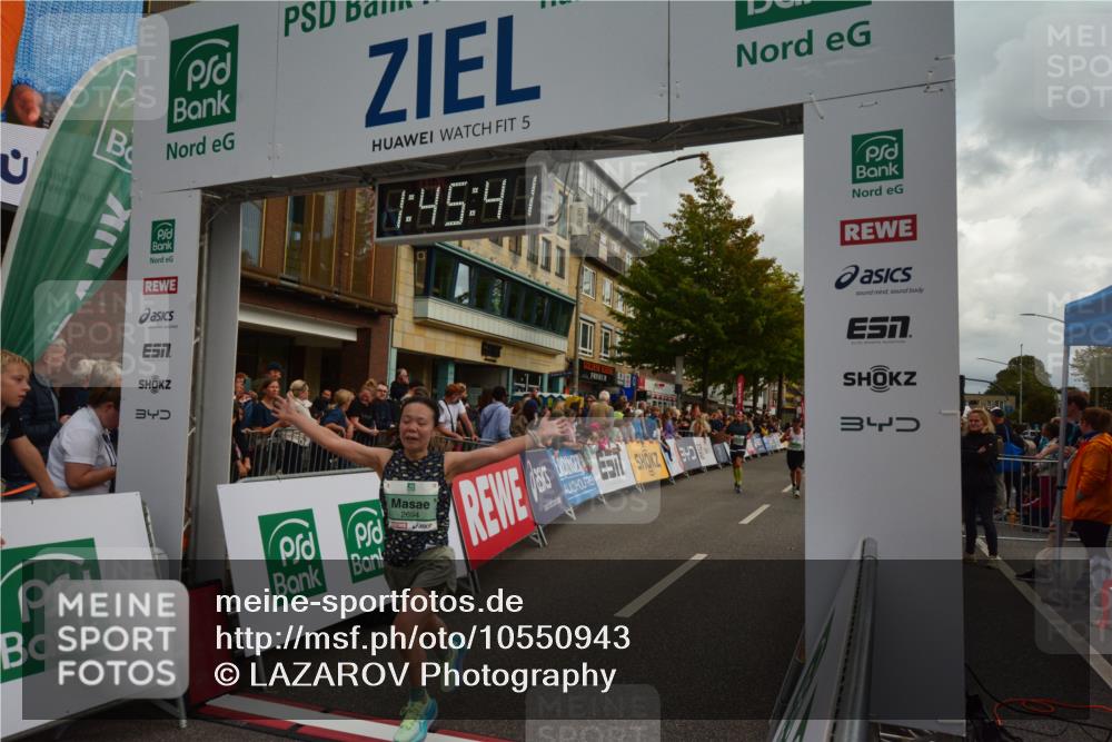 20.09.2026 - PSD Bank Halbmarathon LAZAROV Photography http://msf.ph/oto/10550943 20.09.2026 11:45:41 Ziel 2694, 2868, 3270, 3755, 4254, 4534, 4625 meine-sportfotos.de