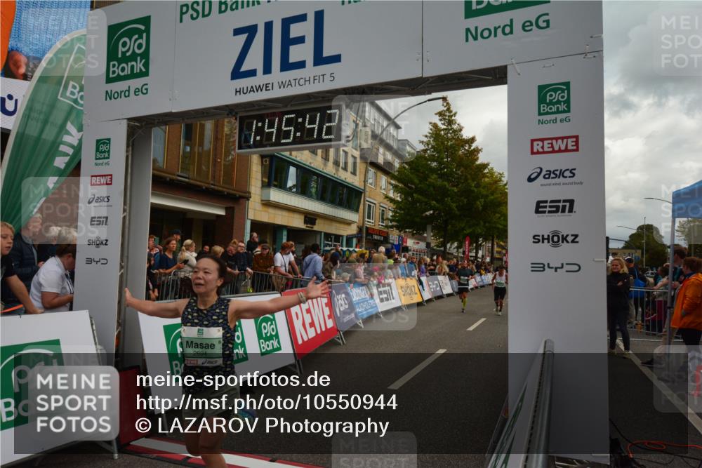 20.09.2026 - PSD Bank Halbmarathon LAZAROV Photography http://msf.ph/oto/10550944 20.09.2026 11:45:41 Ziel 2694, 2868, 3270, 3755, 4254, 4534, 4625 meine-sportfotos.de