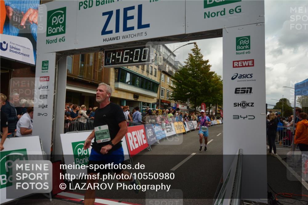20.09.2026 - PSD Bank Halbmarathon LAZAROV Photography http://msf.ph/oto/10550980 20.09.2026 11:45:59 Ziel 1549, 2124, 3076, 3681, 4048, 4425, 4472, 4774 meine-sportfotos.de