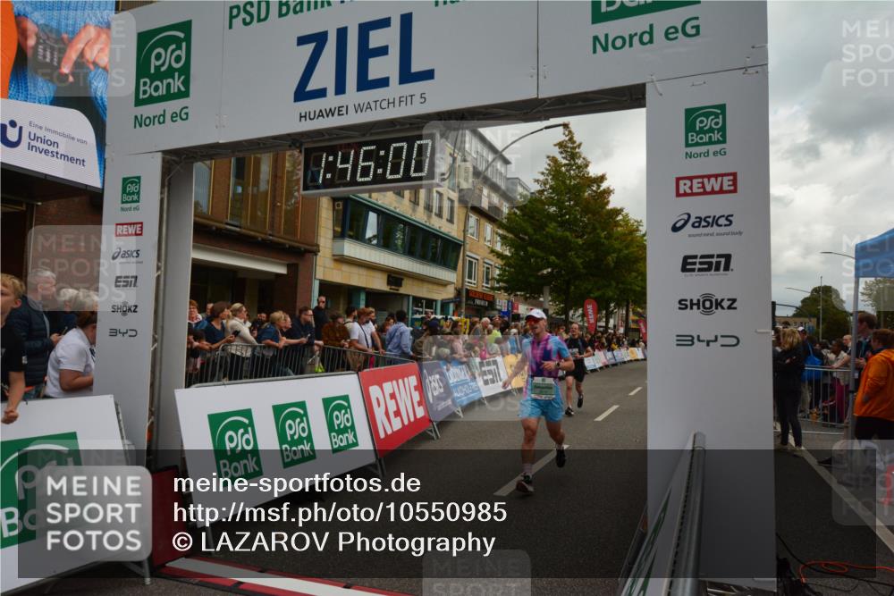 20.09.2026 - PSD Bank Halbmarathon LAZAROV Photography http://msf.ph/oto/10550985 20.09.2026 11:46:00 Ziel 1549, 2124, 3076, 3681, 4048, 4425, 4472, 4774 meine-sportfotos.de