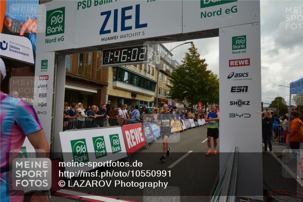 20.09.2026 - PSD Bank Halbmarathon LAZAROV Photography http://msf.ph/oto/10550991 20.09.2026 11:46:02 Ziel 1549, 1800, 2124, 2276, 2281, 3076, 3681, 4048, 4425, 4472, 4774 meine-sportfotos.de