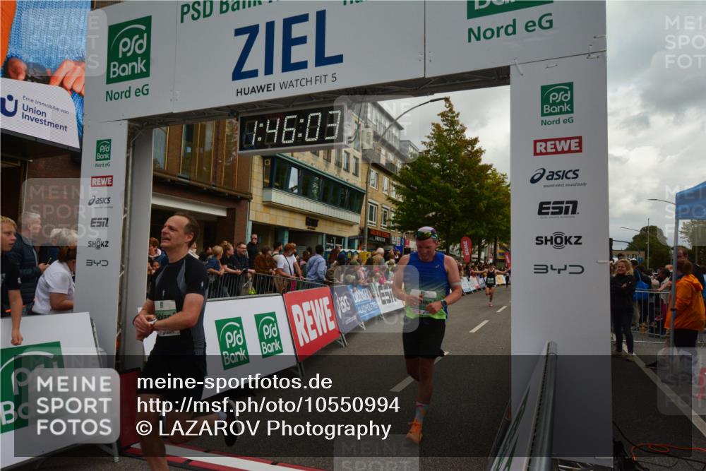 20.09.2026 - PSD Bank Halbmarathon LAZAROV Photography http://msf.ph/oto/10550994 20.09.2026 11:46:03 Ziel 1800, 2124, 2276, 2281, 3076, 3681, 4048, 4425, 4472 meine-sportfotos.de