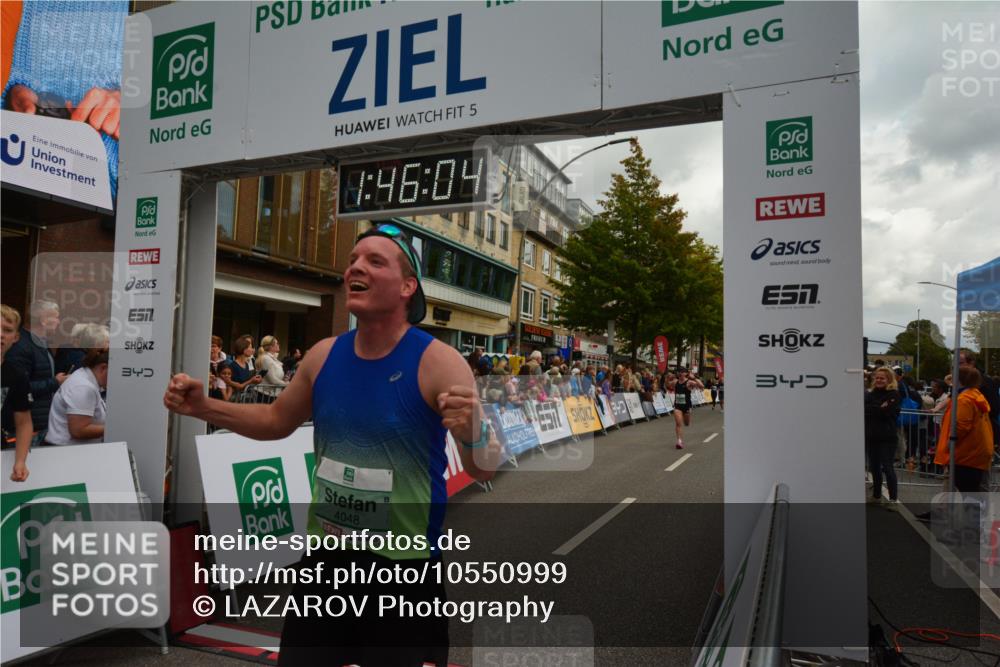 20.09.2026 - PSD Bank Halbmarathon LAZAROV Photography http://msf.ph/oto/10550999 20.09.2026 11:46:03 Ziel 1800, 2124, 2276, 2281, 3076, 3681, 4048, 4425, 4472 meine-sportfotos.de