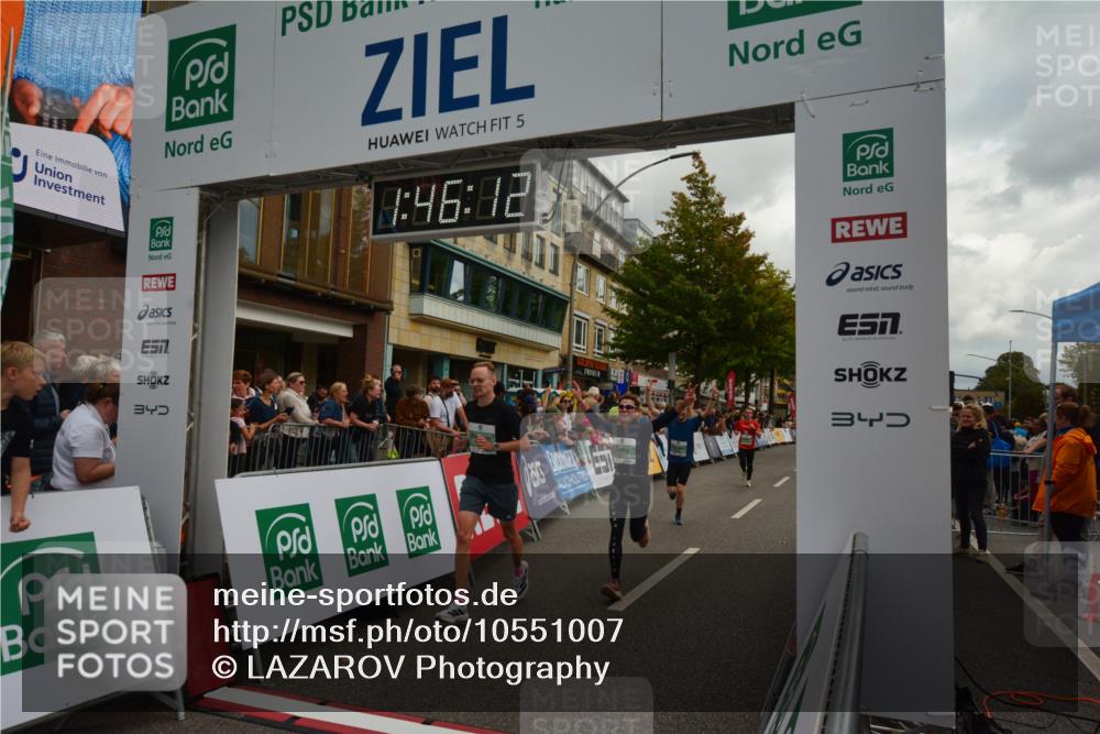 20.09.2026 - PSD Bank Halbmarathon LAZAROV Photography http://msf.ph/oto/10551007 20.09.2026 11:46:12 Ziel 1637, 1800, 2171, 2276, 2281, 2374, 2680, 3366, 3602, 3626, 3681, 4472, 4687 meine-sportfotos.de