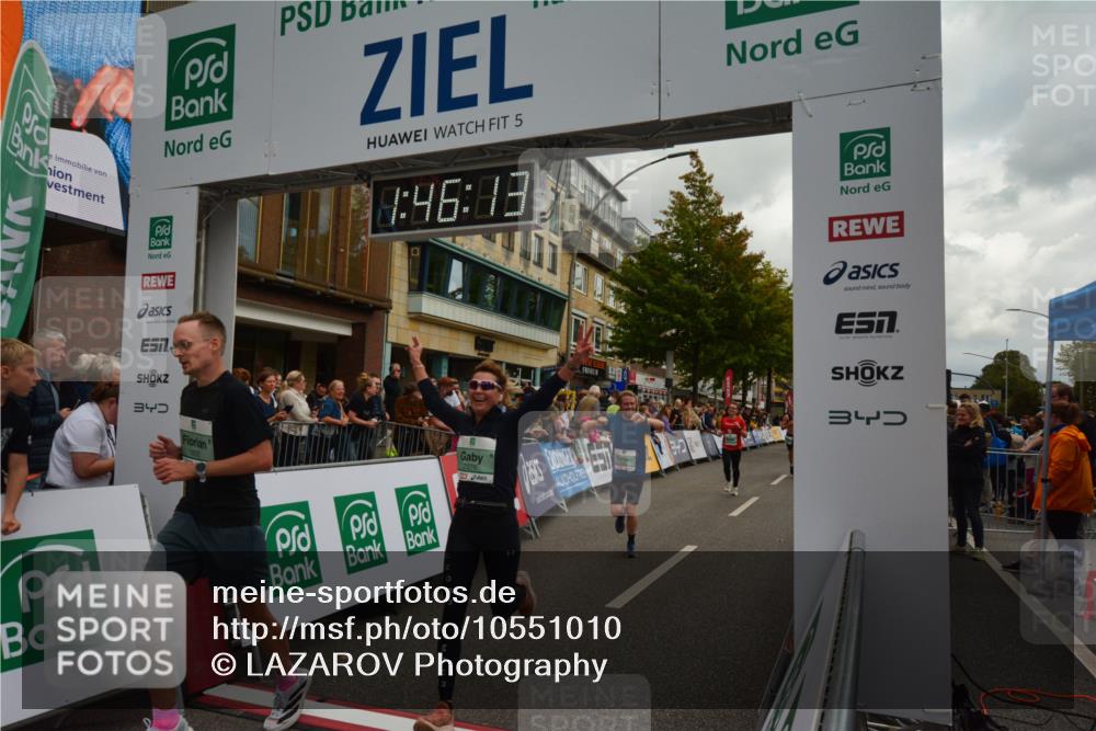 20.09.2026 - PSD Bank Halbmarathon LAZAROV Photography http://msf.ph/oto/10551010 20.09.2026 11:46:13 Ziel 1637, 1800, 2042, 2171, 2175, 2276, 2281, 2374, 2680, 2769, 3366, 3602, 3626, 3681, 4687 meine-sportfotos.de