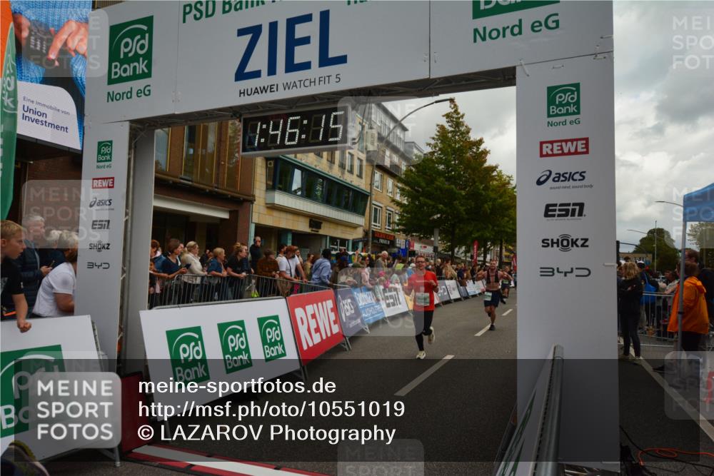 20.09.2026 - PSD Bank Halbmarathon LAZAROV Photography http://msf.ph/oto/10551019 20.09.2026 11:46:14 Ziel 1637, 1800, 2042, 2171, 2175, 2276, 2281, 2374, 2680, 2769, 2977, 3366, 3565, 3602, 3626, 3681, 4687 meine-sportfotos.de