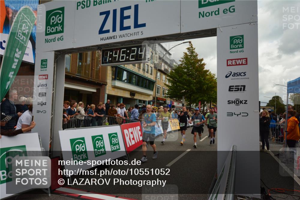 20.09.2026 - PSD Bank Halbmarathon LAZAROV Photography http://msf.ph/oto/10551052 20.09.2026 11:46:23 Ziel 1102, 1860, 2042, 2066, 2171, 2175, 2374, 2524, 2680, 2769, 2778, 2977, 3366, 3408, 3565, 3602, 3626, 4387, 4687 meine-sportfotos.de