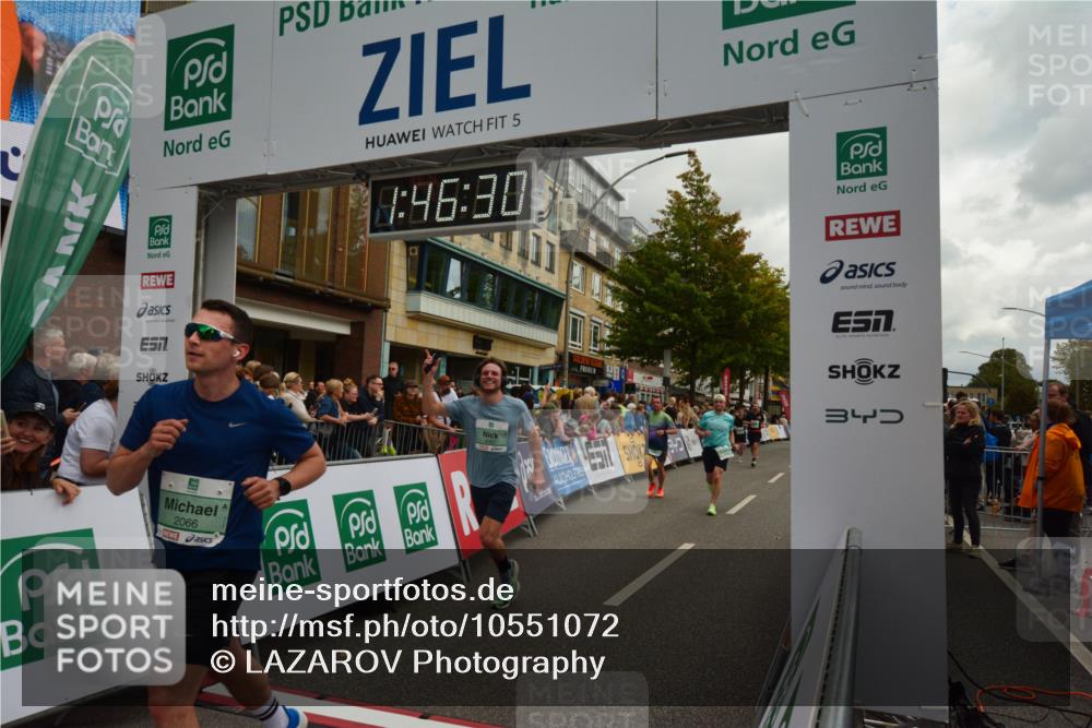 20.09.2026 - PSD Bank Halbmarathon LAZAROV Photography http://msf.ph/oto/10551072 20.09.2026 11:46:30 Ziel 1102, 1860, 2027, 2042, 2066, 2175, 2374, 2524, 2769, 2778, 2977, 3408, 3425, 3565, 4094, 4200, 4387, 4640, 4710 meine-sportfotos.de