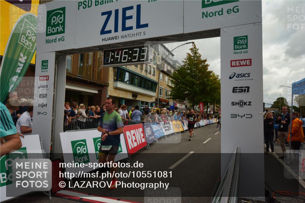 20.09.2026 - PSD Bank Halbmarathon LAZAROV Photography http://msf.ph/oto/10551081 20.09.2026 11:46:32 Ziel 1102, 1860, 2027, 2066, 2087, 2524, 2778, 2977, 3226, 3408, 3425, 3565, 3790, 4070, 4094, 4200, 4387, 4640, 4710 meine-sportfotos.de