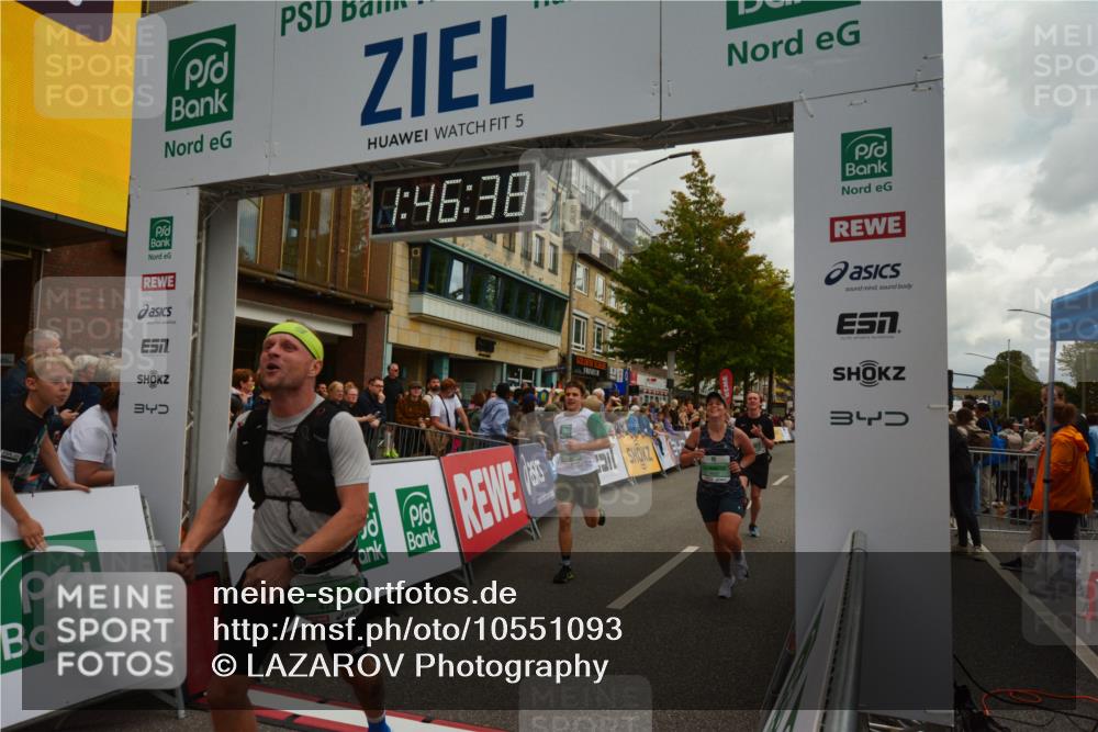 20.09.2026 - PSD Bank Halbmarathon LAZAROV Photography http://msf.ph/oto/10551093 20.09.2026 11:46:37 Ziel 1102, 1527, 2027, 2087, 2773, 2778, 3226, 3408, 3425, 3790, 4070, 4094, 4200, 4249, 4640, 4710 meine-sportfotos.de