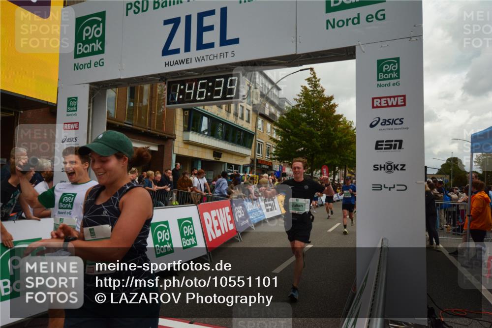 20.09.2026 - PSD Bank Halbmarathon LAZAROV Photography http://msf.ph/oto/10551101 20.09.2026 11:46:39 Ziel 1102, 1527, 2027, 2087, 2773, 3226, 3408, 3425, 3790, 4070, 4094, 4200, 4249, 4566, 4640, 4710 meine-sportfotos.de