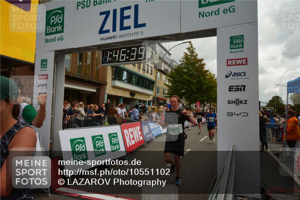 20.09.2026 - PSD Bank Halbmarathon LAZAROV Photography http://msf.ph/oto/10551102 20.09.2026 11:46:39 Ziel 1102, 1527, 2027, 2087, 2773, 3226, 3408, 3425, 3790, 4070, 4094, 4200, 4249, 4566, 4640, 4710 meine-sportfotos.de
