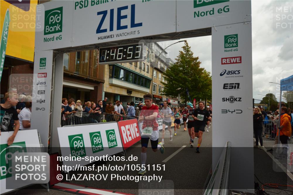 20.09.2026 - PSD Bank Halbmarathon LAZAROV Photography http://msf.ph/oto/10551151 20.09.2026 11:46:53 Ziel 1189, 1527, 1557, 1561, 1810, 1876, 2012, 2090, 2141, 2659, 2773, 2902, 3424, 3511, 4001, 4247, 4566, 4639 meine-sportfotos.de