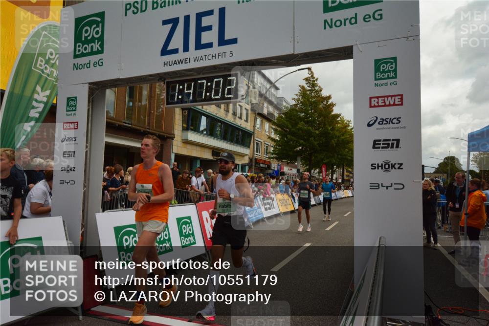 20.09.2026 - PSD Bank Halbmarathon LAZAROV Photography http://msf.ph/oto/10551179 20.09.2026 11:47:01 Ziel 1189, 1557, 1561, 1822, 2012, 2141, 2659, 2902, 3381, 3424, 3511, 4247, 4555 meine-sportfotos.de