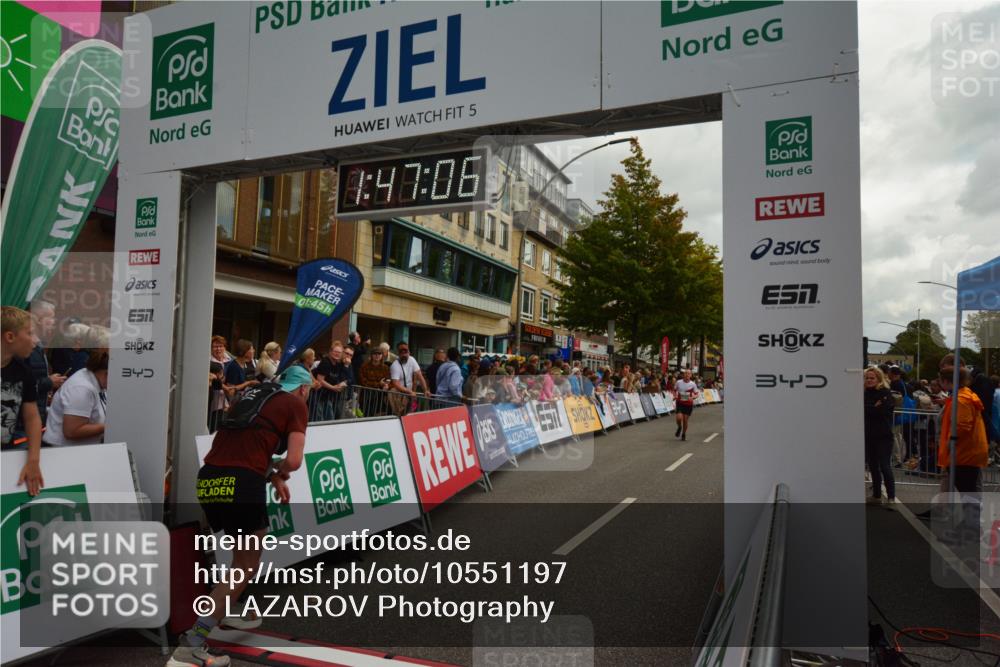 20.09.2026 - PSD Bank Halbmarathon LAZAROV Photography http://msf.ph/oto/10551197 20.09.2026 11:47:05 Ziel 1189, 1822, 2012, 2141, 2902, 3381, 3511, 4555, 4730 meine-sportfotos.de