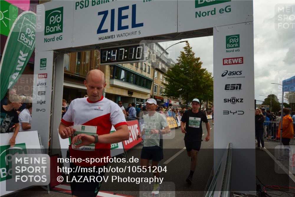 20.09.2026 - PSD Bank Halbmarathon LAZAROV Photography http://msf.ph/oto/10551204 20.09.2026 11:47:10 Ziel 1669, 1822, 2225, 2902, 3381, 3639, 4555, 4730 meine-sportfotos.de