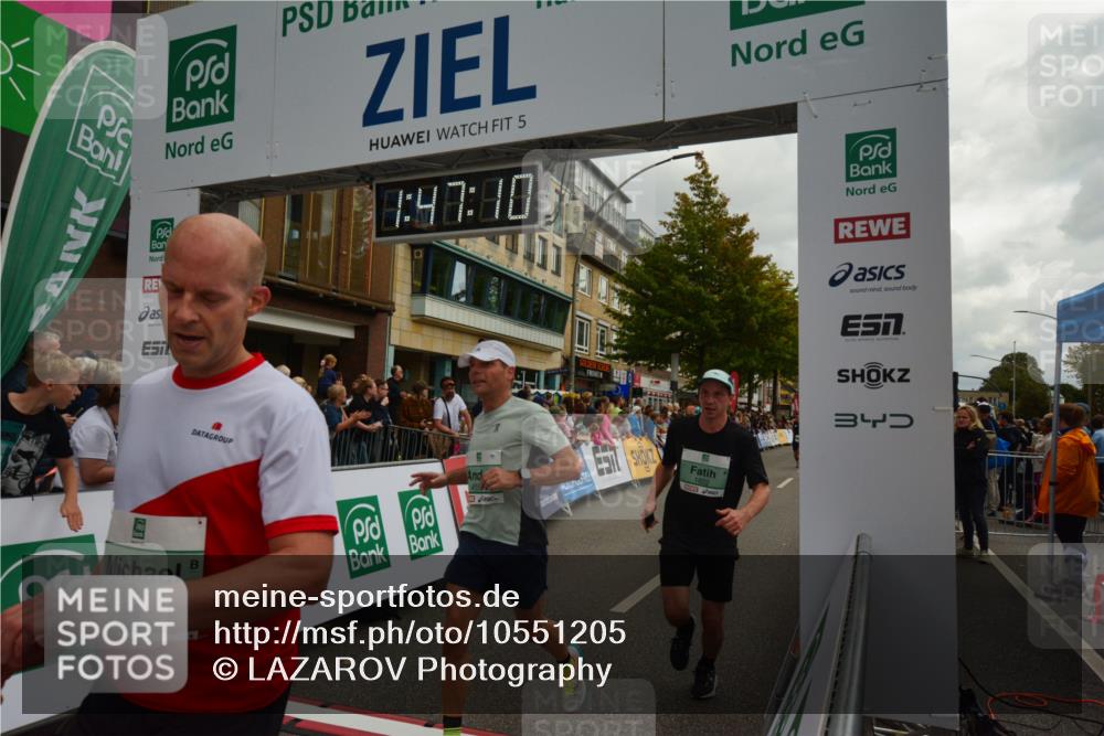 20.09.2026 - PSD Bank Halbmarathon LAZAROV Photography http://msf.ph/oto/10551205 20.09.2026 11:47:10 Ziel 1669, 1822, 2225, 2902, 3381, 3639, 4555, 4730 meine-sportfotos.de
