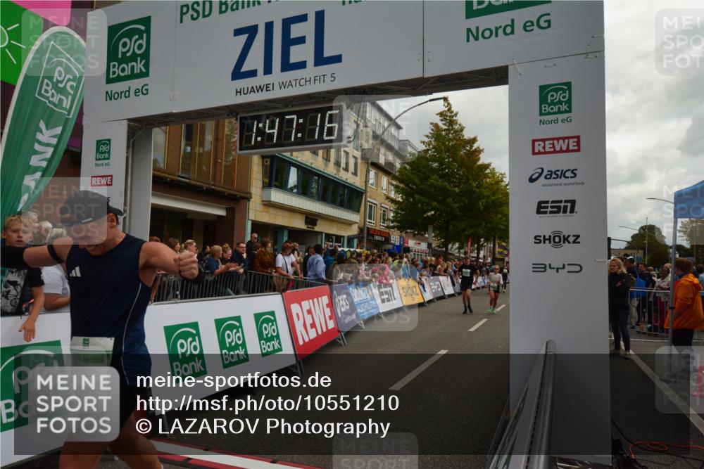 20.09.2026 - PSD Bank Halbmarathon LAZAROV Photography http://msf.ph/oto/10551210 20.09.2026 11:47:15 Ziel 1669, 1822, 2225, 3381, 3639, 4555, 4730 meine-sportfotos.de