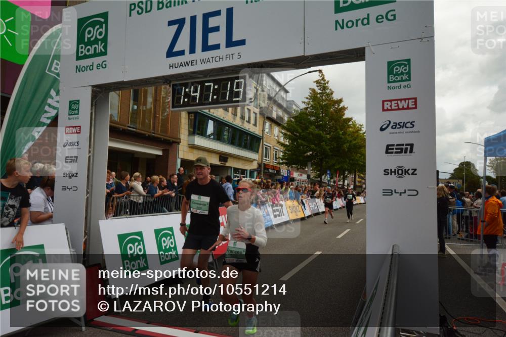 20.09.2026 - PSD Bank Halbmarathon LAZAROV Photography http://msf.ph/oto/10551214 20.09.2026 11:47:18 Ziel 1669, 2225, 3639, 4481, 4655, 4730 meine-sportfotos.de