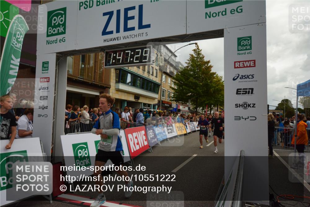 20.09.2026 - PSD Bank Halbmarathon LAZAROV Photography http://msf.ph/oto/10551222 20.09.2026 11:47:28 Ziel 1234, 2462, 2583, 3562, 3639, 4481, 4655 meine-sportfotos.de